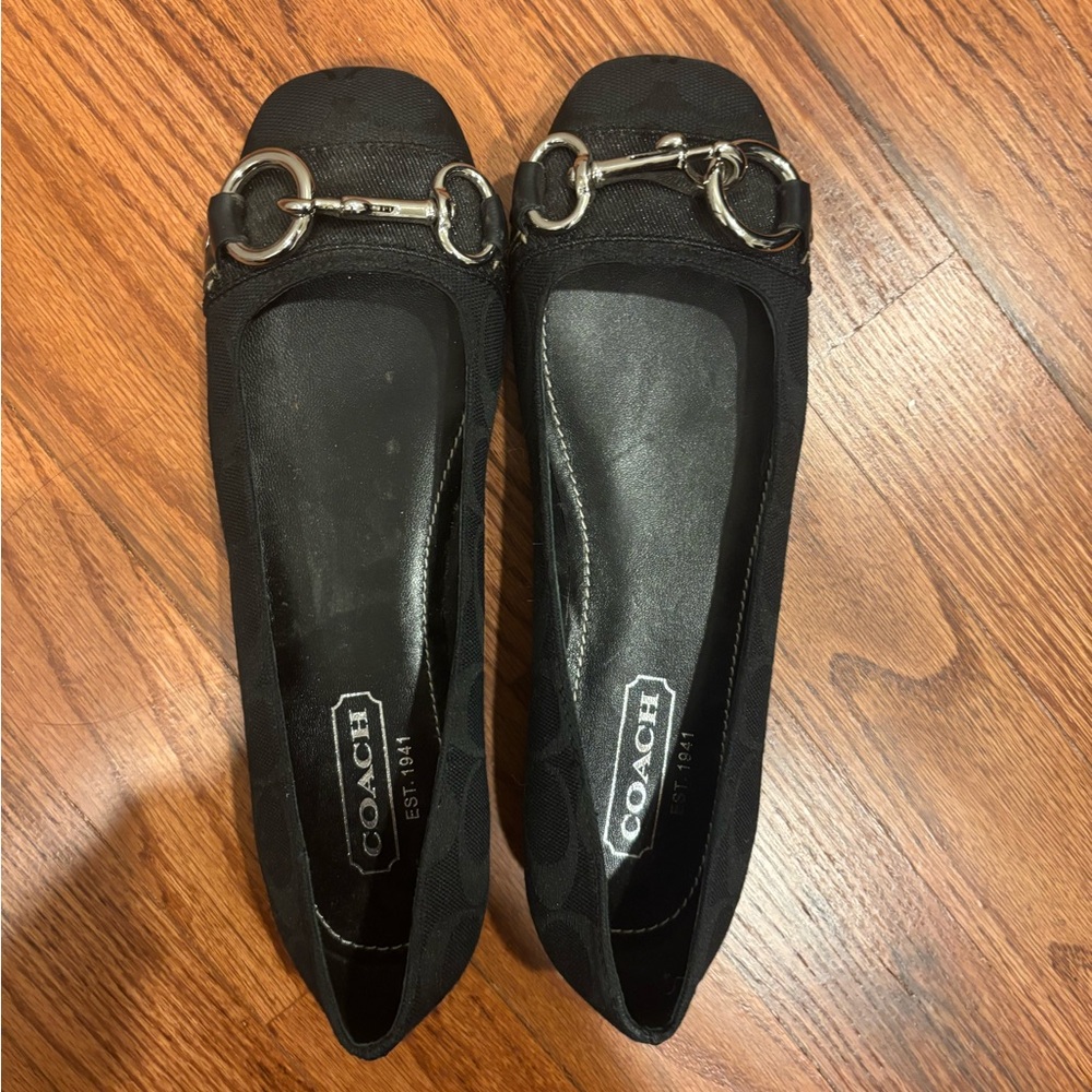 NWOT Coach Women's size 5 black monogram flats